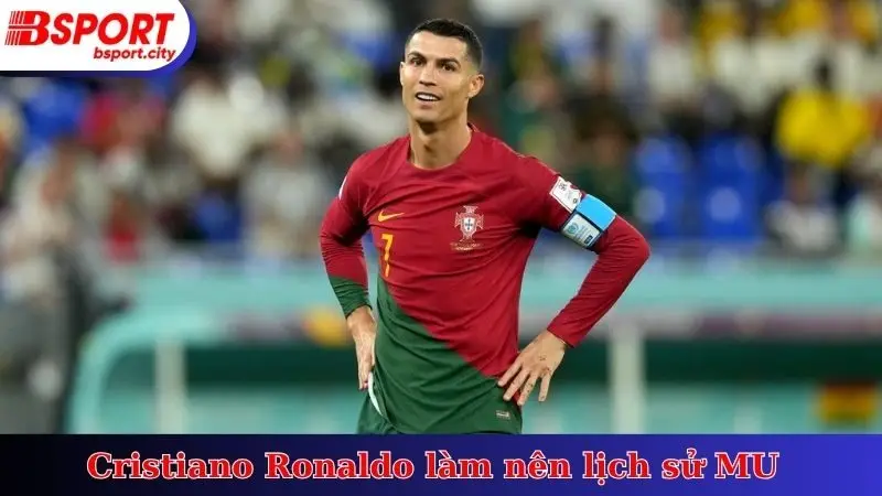 Cristiano Ronaldo làm nên lịch sử MU